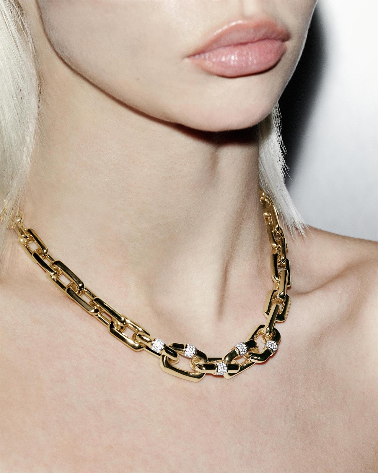 Runaway Graduated Choker Necklace